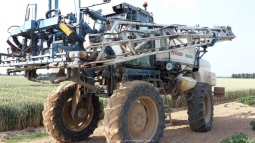 Самохідний обприскувач EVRARD Самохідний обприскувач EVRARD