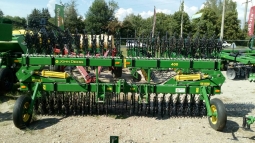 Ротационная борона John Deere 400 Ротационная борона John Deere 400