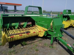 Прес-підбирач (пресс-подборщик) сіна тюковий John Deere 349 Прес-підбирач (пресс-подборщик) сіна тюковий John Deere 349