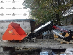 Фронтальный погрузчик на МТЗ-80 Фронтальный погрузчик на МТЗ-80