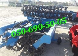 Каток КЗК-6-03 (шпоровый). Был использован на демо-показе Каток КЗК-6-03 (шпоровый). Был использован на демо-показе