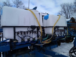 Дооборудование сеялок John Deere, Challenger, Kinze, KUHN PLANTER, Horsh Дооборудование сеялок John Deere, Challenger, Kinze, KUHN PLANTER, Horsh