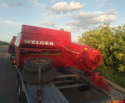 Прес-підбирач (пресс-подборщик) Welger AP 400 Прес-підбирач (пресс-подборщик) Welger AP 400