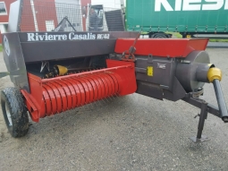Пресс-подборщик Rivierre Casalis RC42 Пресс-подборщик Rivierre Casalis RC42